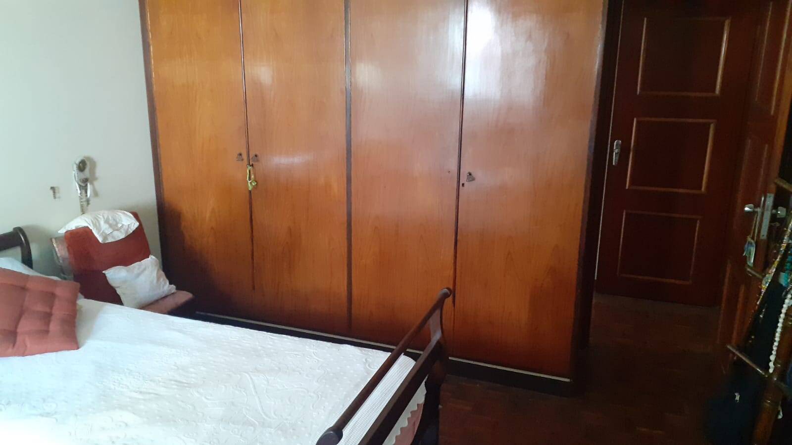 Apartamento à venda com 3 quartos, 187m² - Foto 9